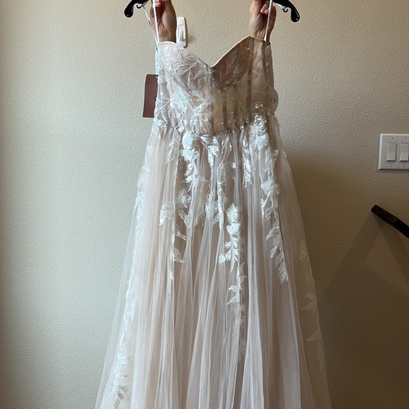 Wtoo BHLDN Oatmeal Strapless Lace Gown - Picture 6 of 16